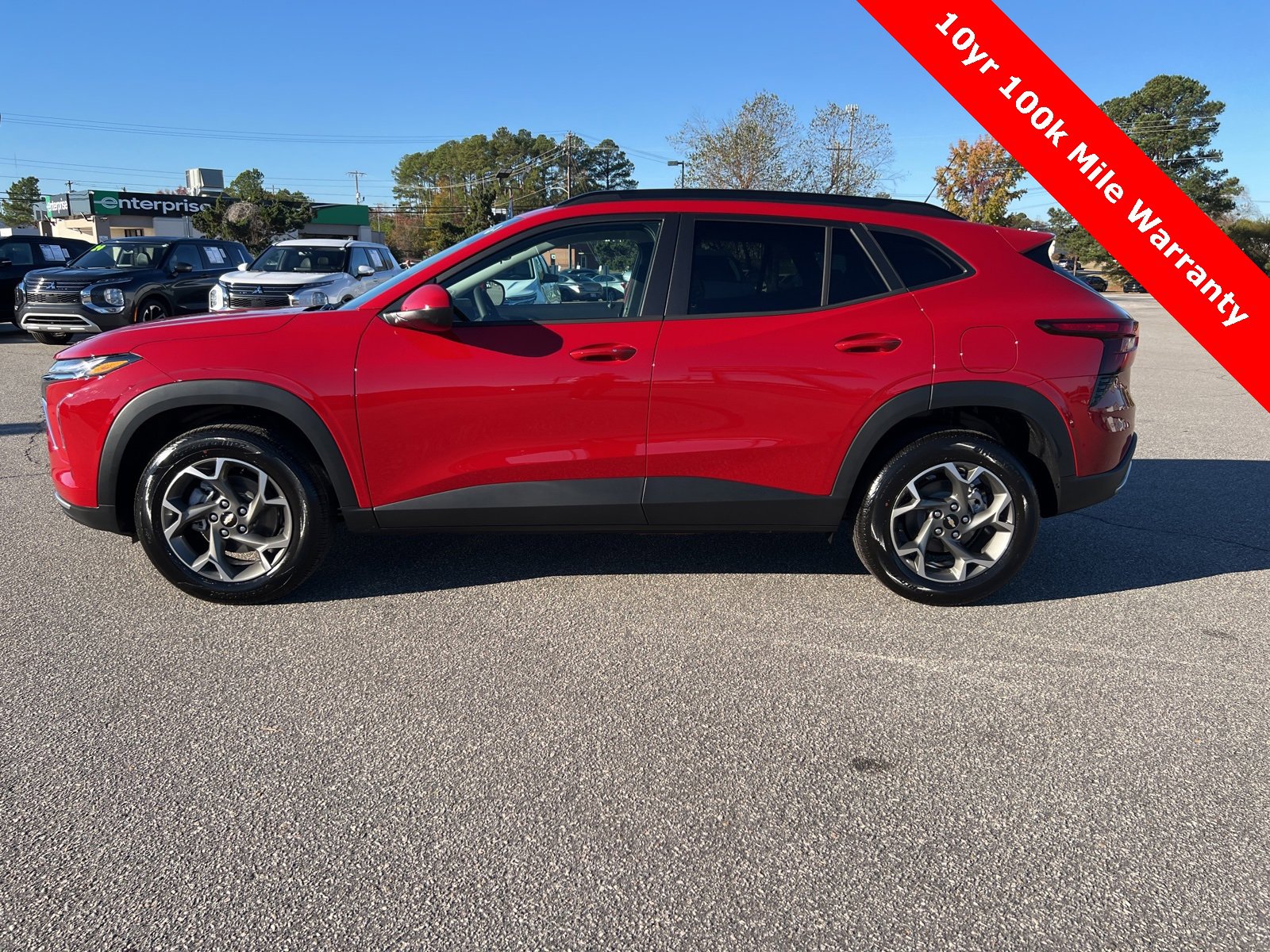 2026 Chevrolet Trax LT photo 2