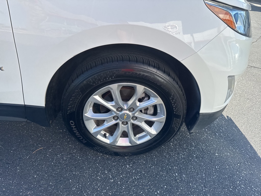 2020 Chevrolet Equinox LT photo 20