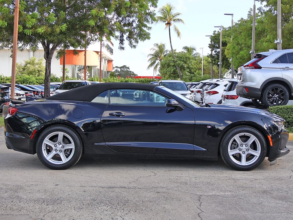 2023 Chevrolet Camaro 2LT photo 15