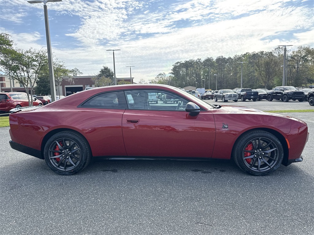 2024 Dodge Charger Daytona Scat Pack photo 2