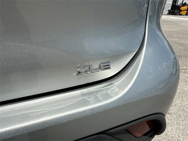 2024 Toyota Highlander LE photo 4