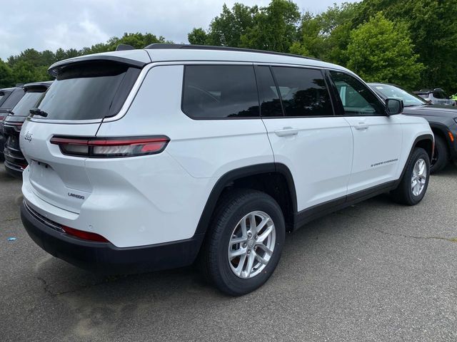 2025 Jeep Grand Cherokee Laredo photo 3