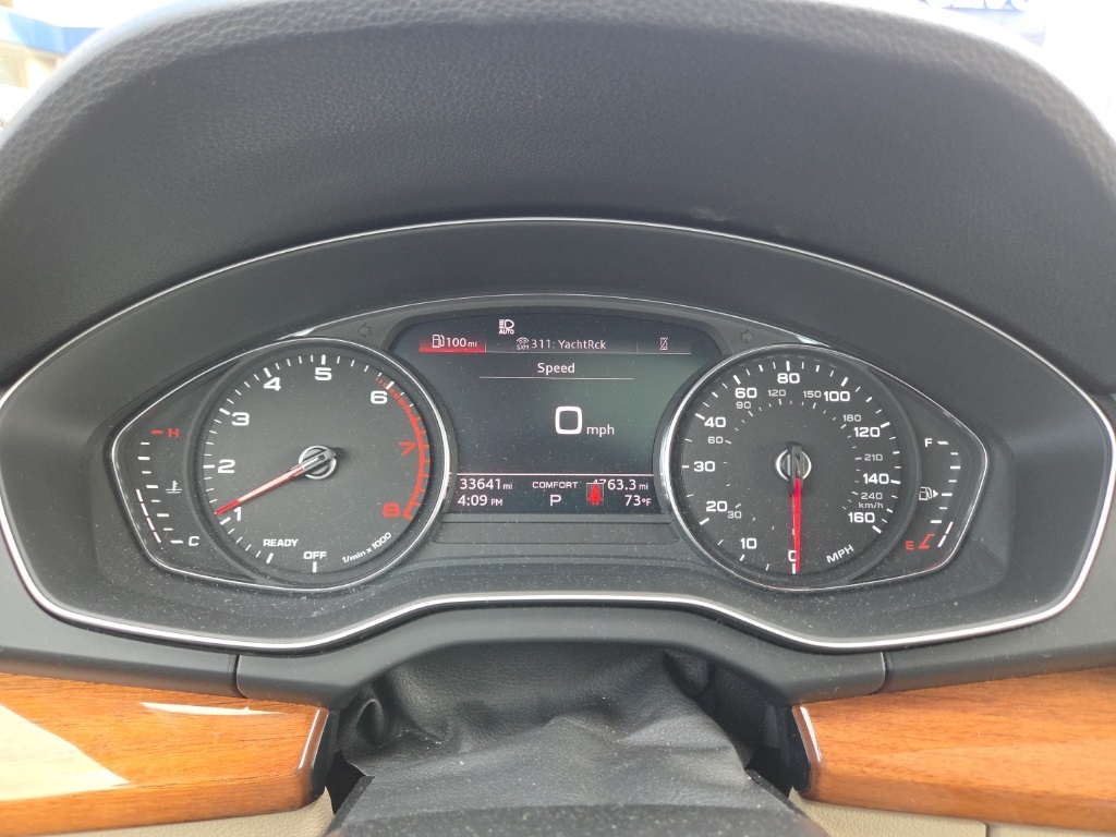 2023 Audi Q5 45 S line Premium photo 4