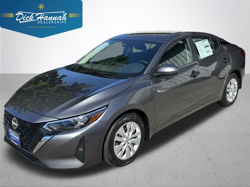 2025 Nissan Sentra S's photo