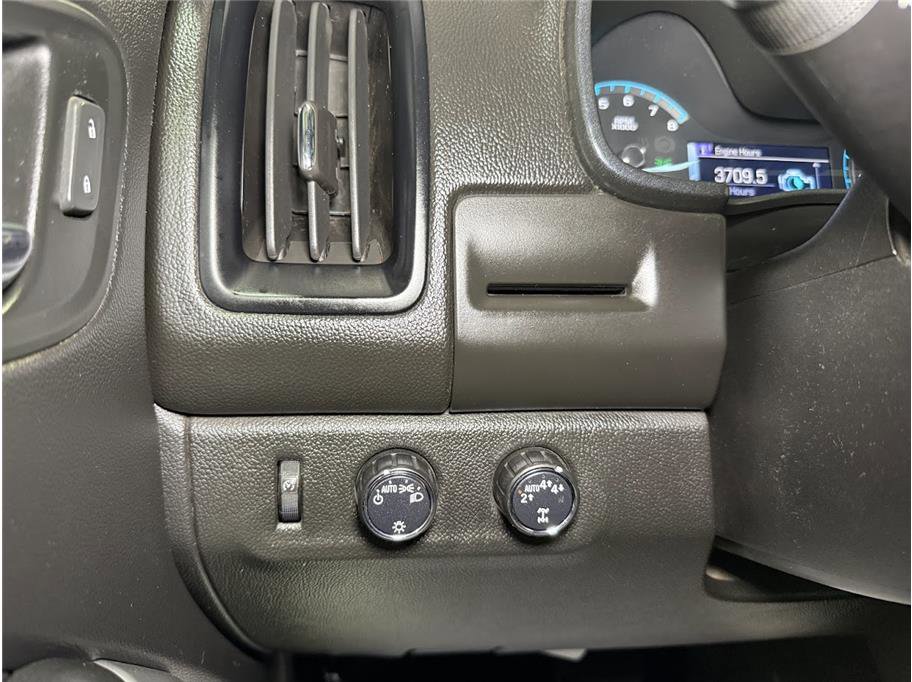 2018 Chevrolet Colorado LT photo 31