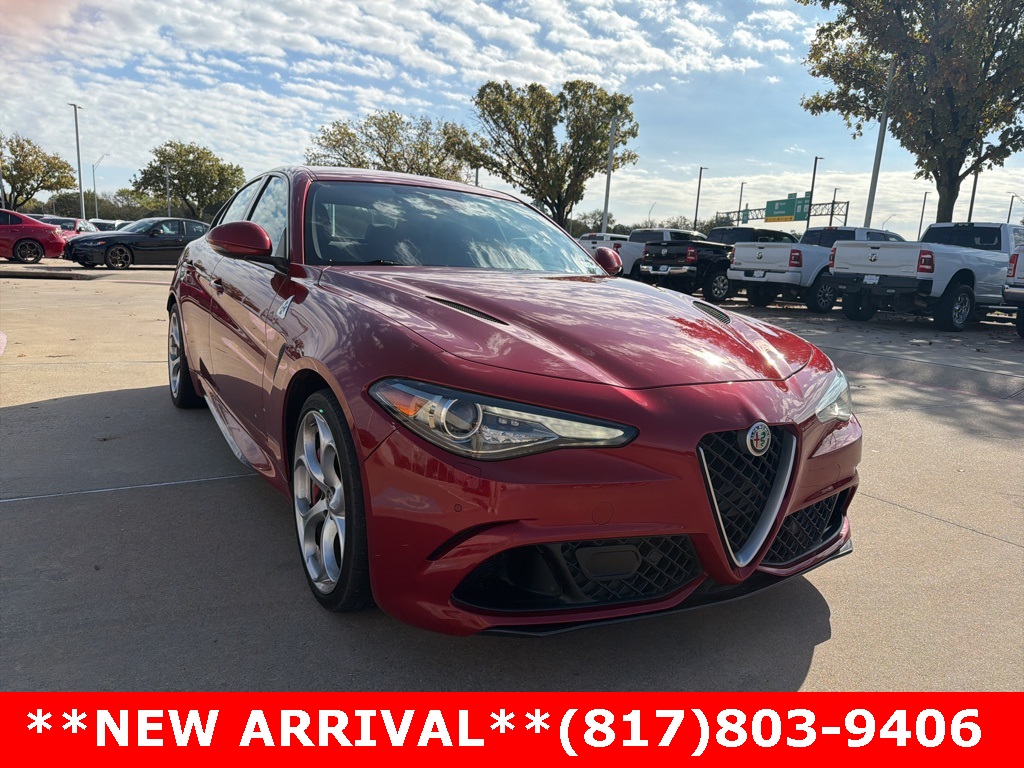 2018 Alfa Romeo Giulia Quadrifoglio photo 3