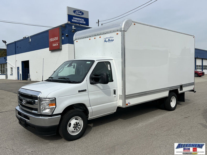 2026 Ford E-Series Cutaway Base's photo