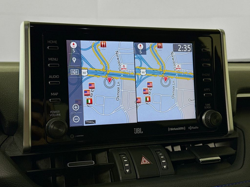 2019 Toyota RAV4 Hybrid XSE photo 3