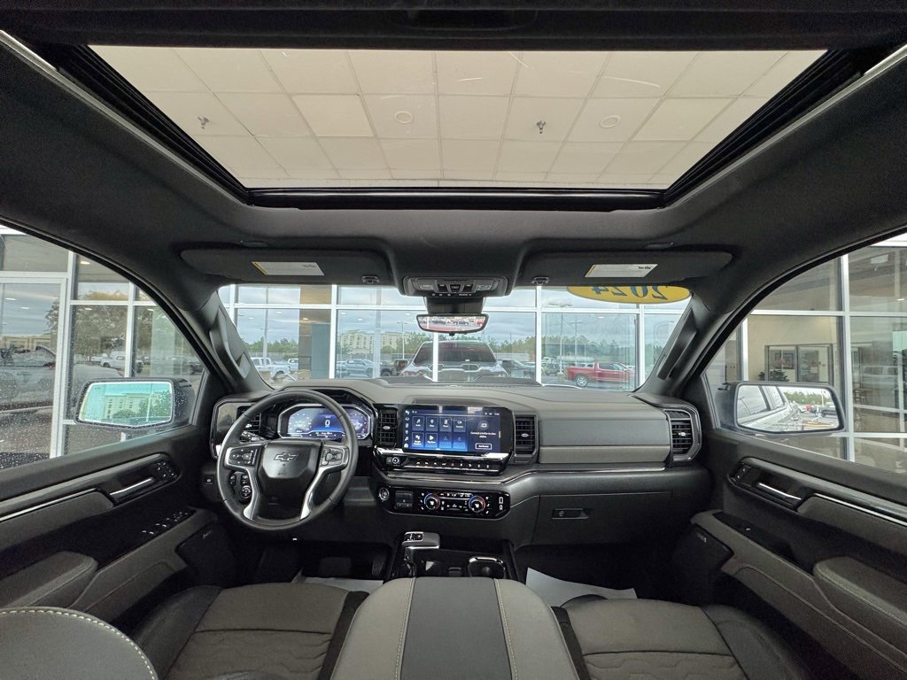 2024 Chevrolet Silverado 1500 ZR2 photo 4