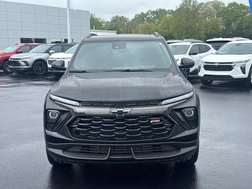 2025 Chevrolet Trailblazer RS photo 2