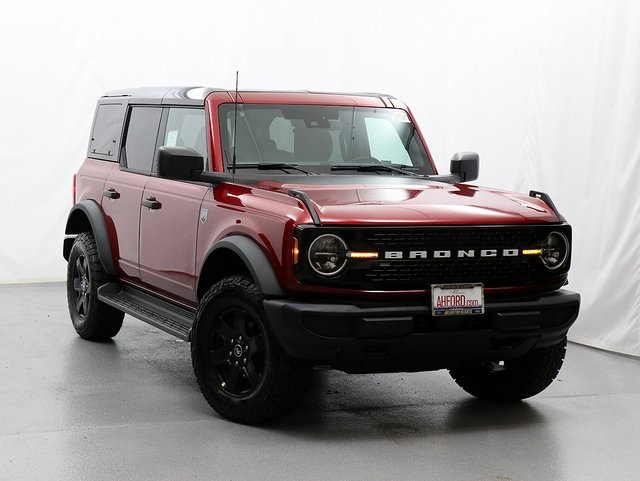 2025 Ford Bronco 4-Door Big Bend's photo