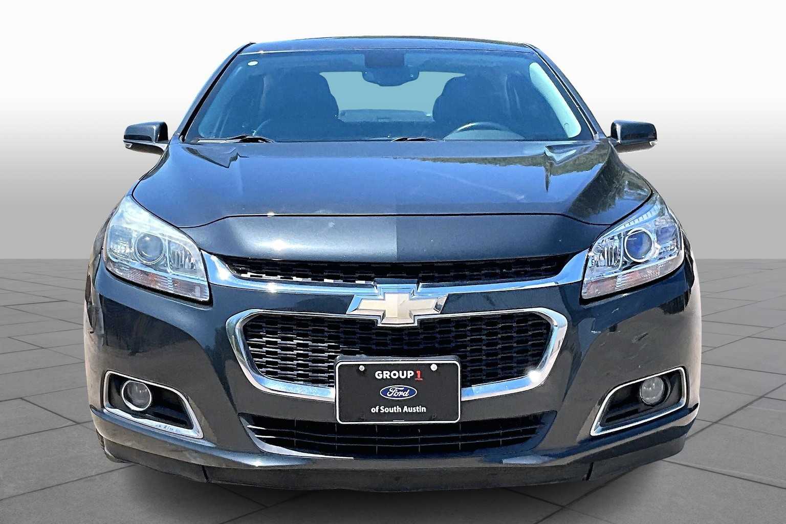 2015 Chevrolet Malibu 2LT photo 4