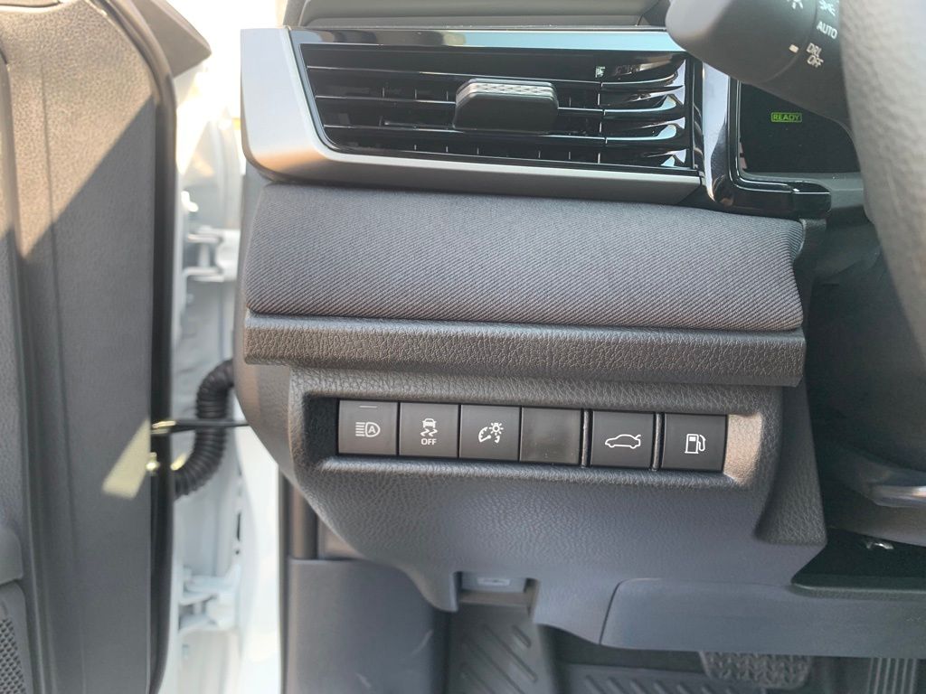 2026 Toyota Camry LE photo 13