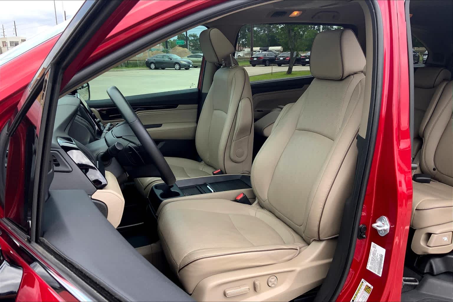 2022 Honda Odyssey Elite photo 7
