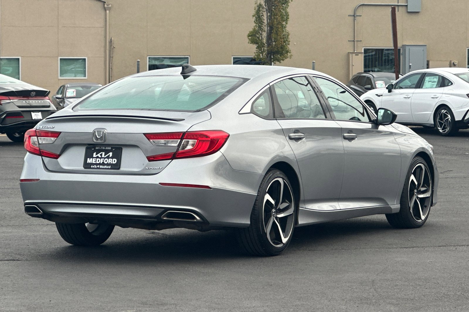 2022 Honda Accord Sport photo 4