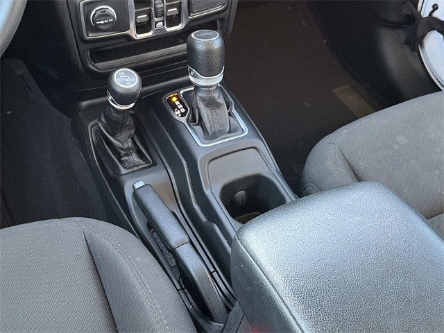 2023 Jeep Gladiator Sport S photo 14