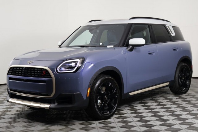 2026 MINI Countryman S's photo