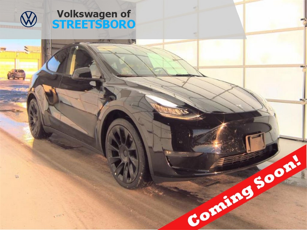 2022 Tesla Model Y Long Range's photo
