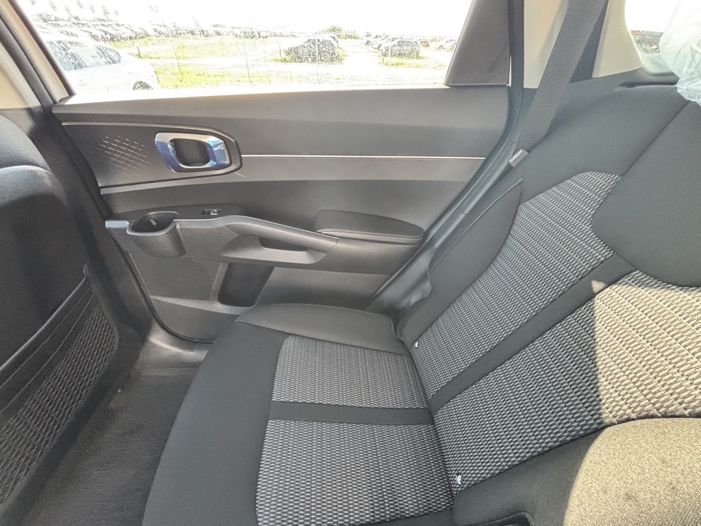 2026 Kia Sorento LX photo 19