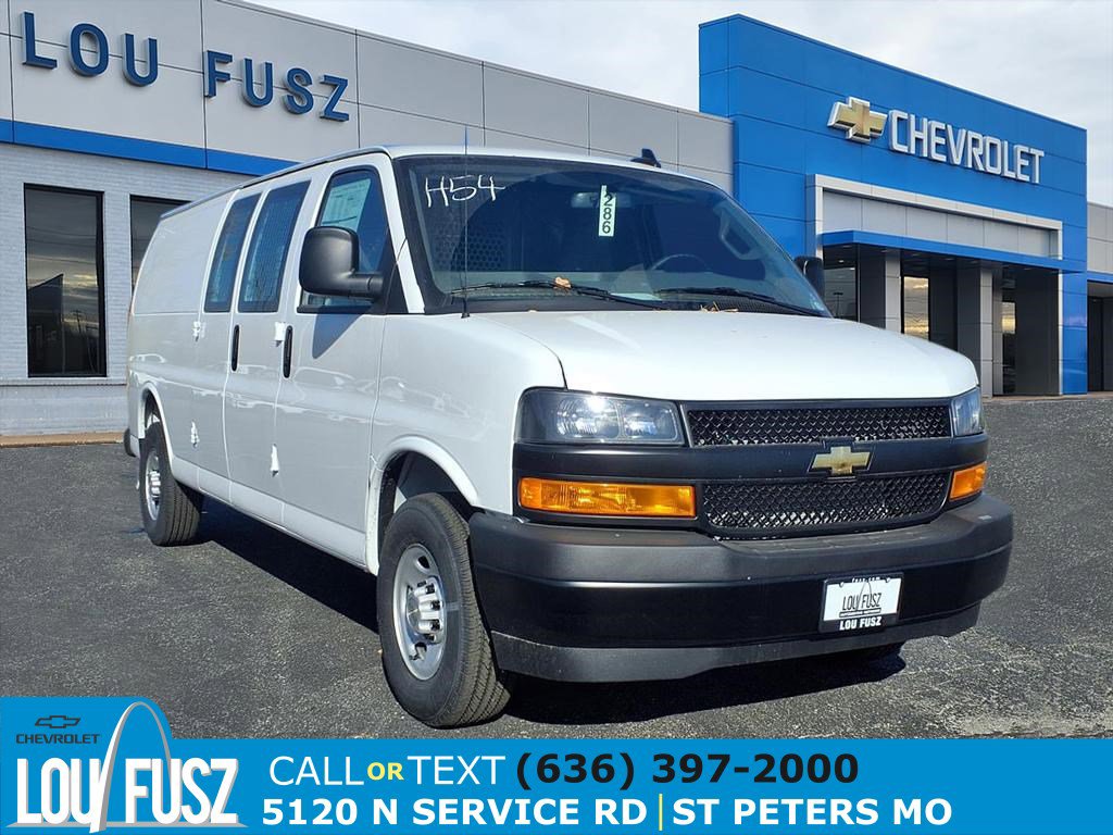2025 Chevrolet Express Cargo Work Van's photo