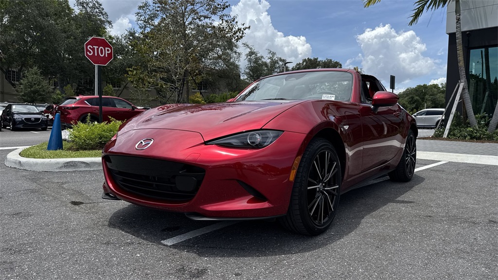 2025 Mazda MX-5 Miata Miata RF Grand Touring photo 31