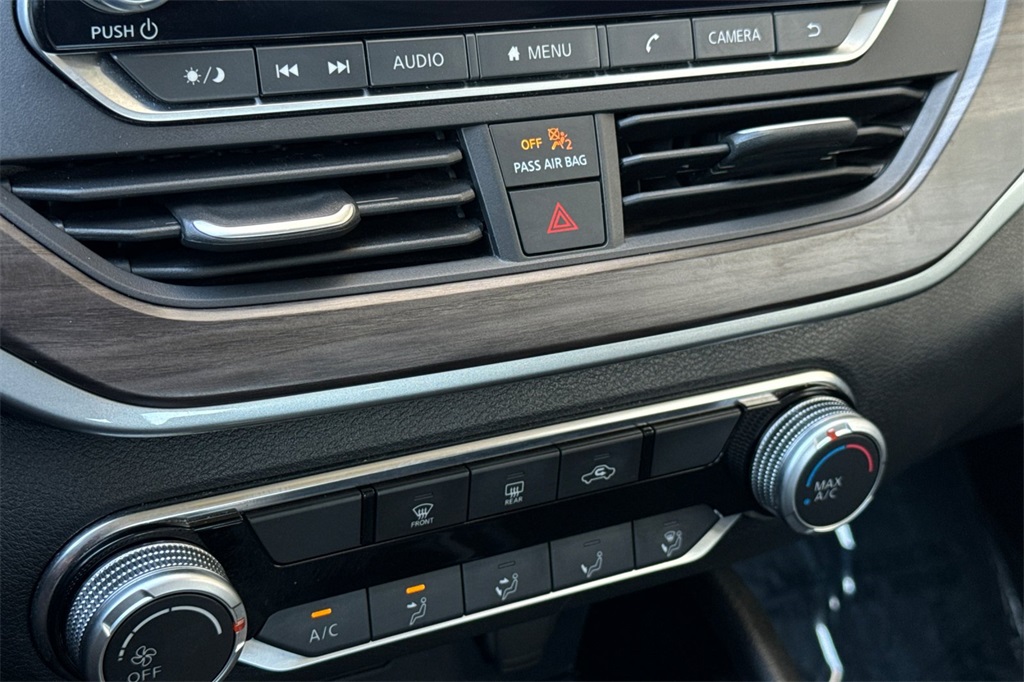 2024 Nissan Altima 2.5 SV photo 16