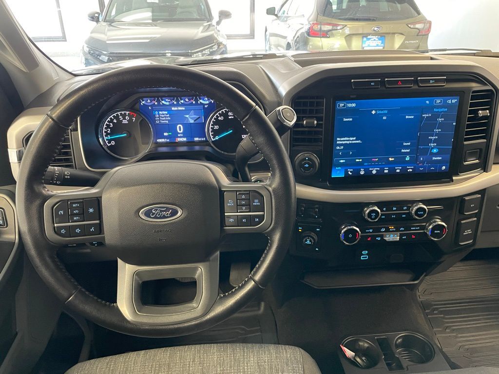 2022 Ford F-150 XLT photo 11