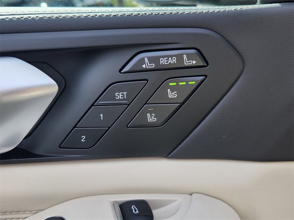 2026 Bmw X7 M60i photo 15