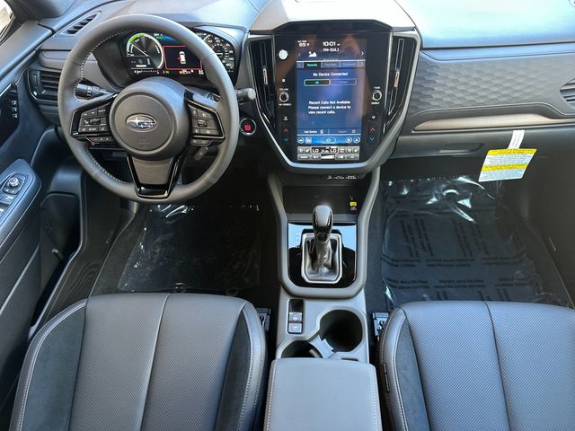 2025 Subaru Forester Touring photo 15