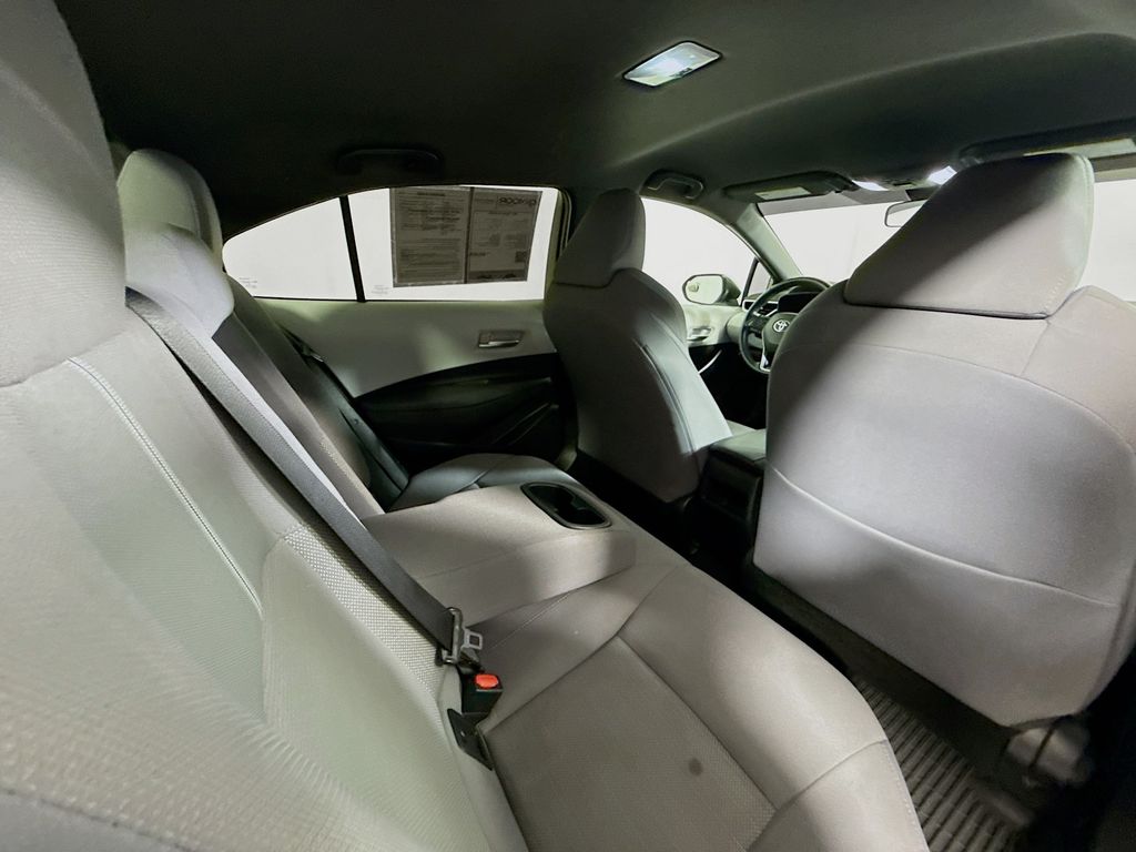 2021 Toyota Corolla SE photo 24