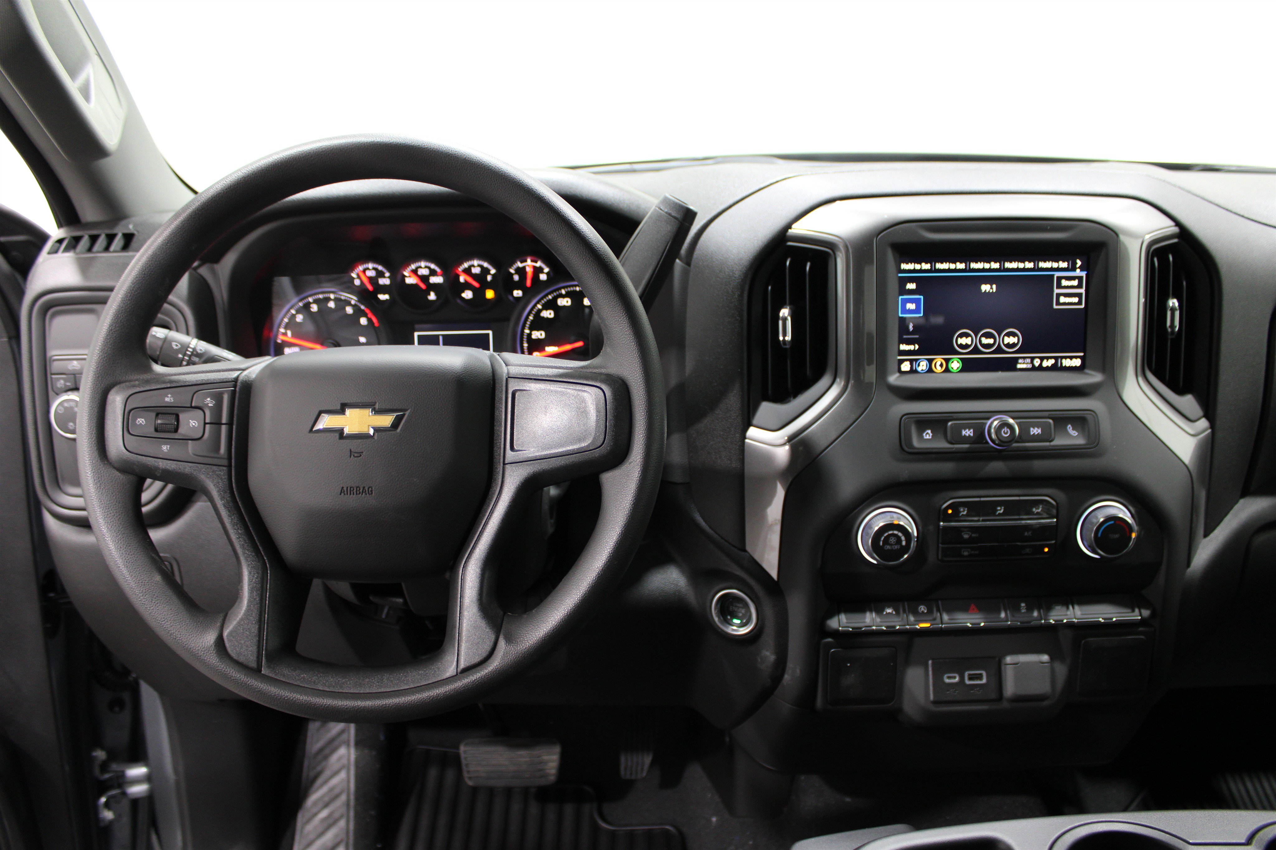 2025 Chevrolet Silverado 1500 Work Truck photo 2