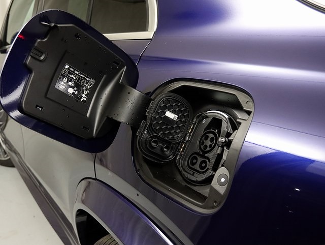 2026 Mercedes Benz GLE 450 4MATIC photo 9