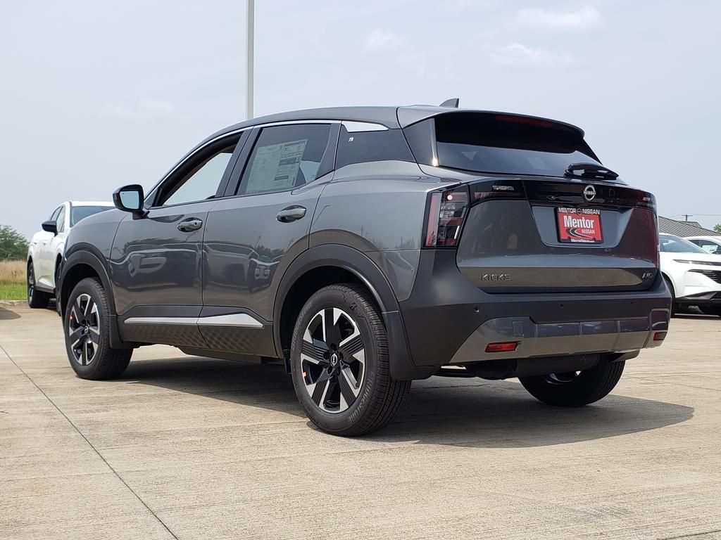 2025 Nissan Kicks SV photo 2