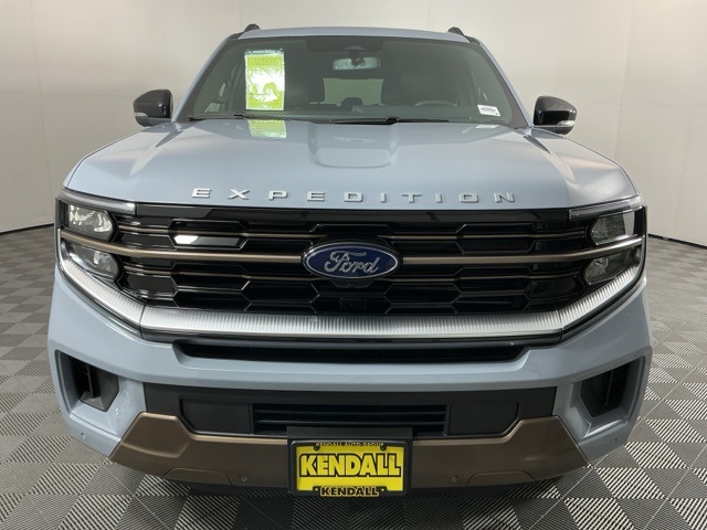 2025 Ford Expedition MAX King Ranch photo 2