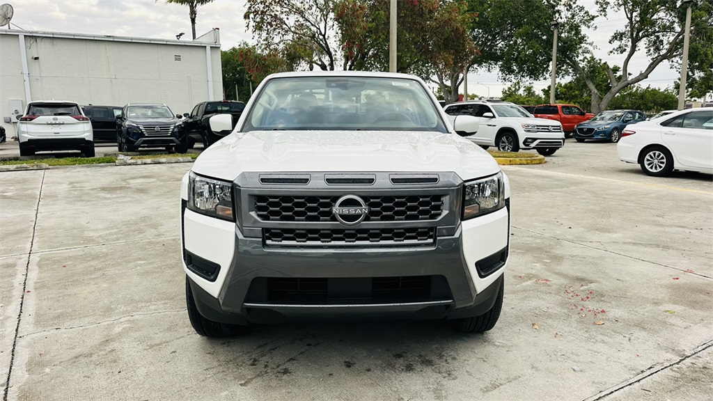 2025 Nissan Frontier SV photo 2