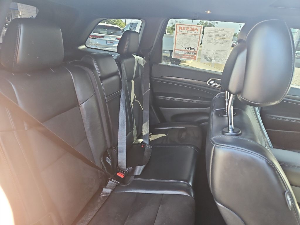 2020 Jeep Grand Cherokee Altitude photo 15