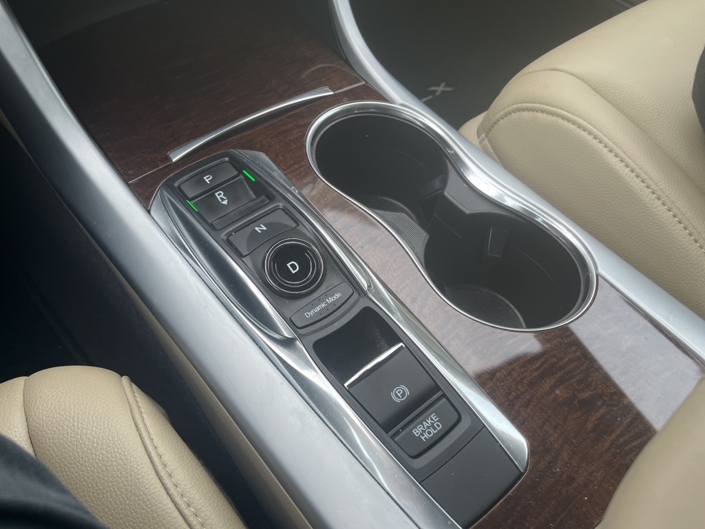 2019 Acura TLX photo 6