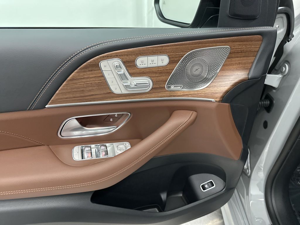 2026 Mercedes Benz GLE 450 4MATIC photo 8
