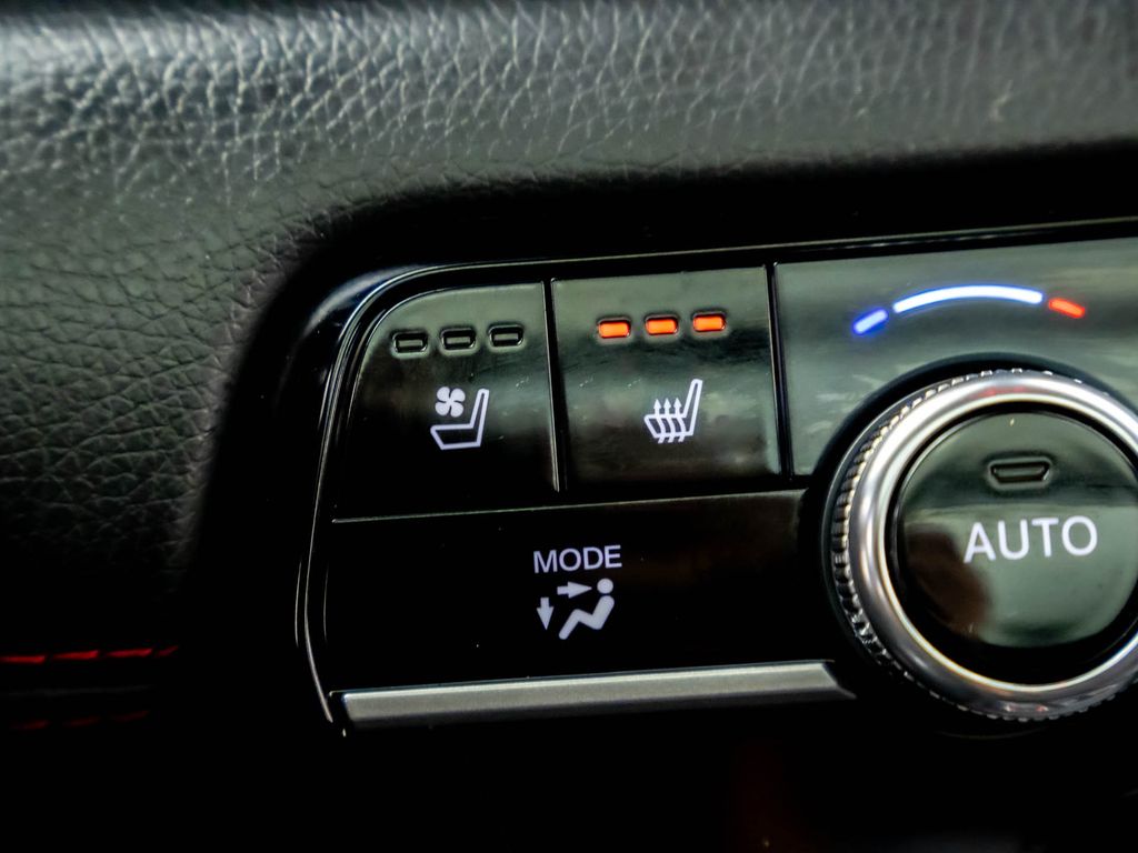 2025 Honda Pilot Black Edition photo 21