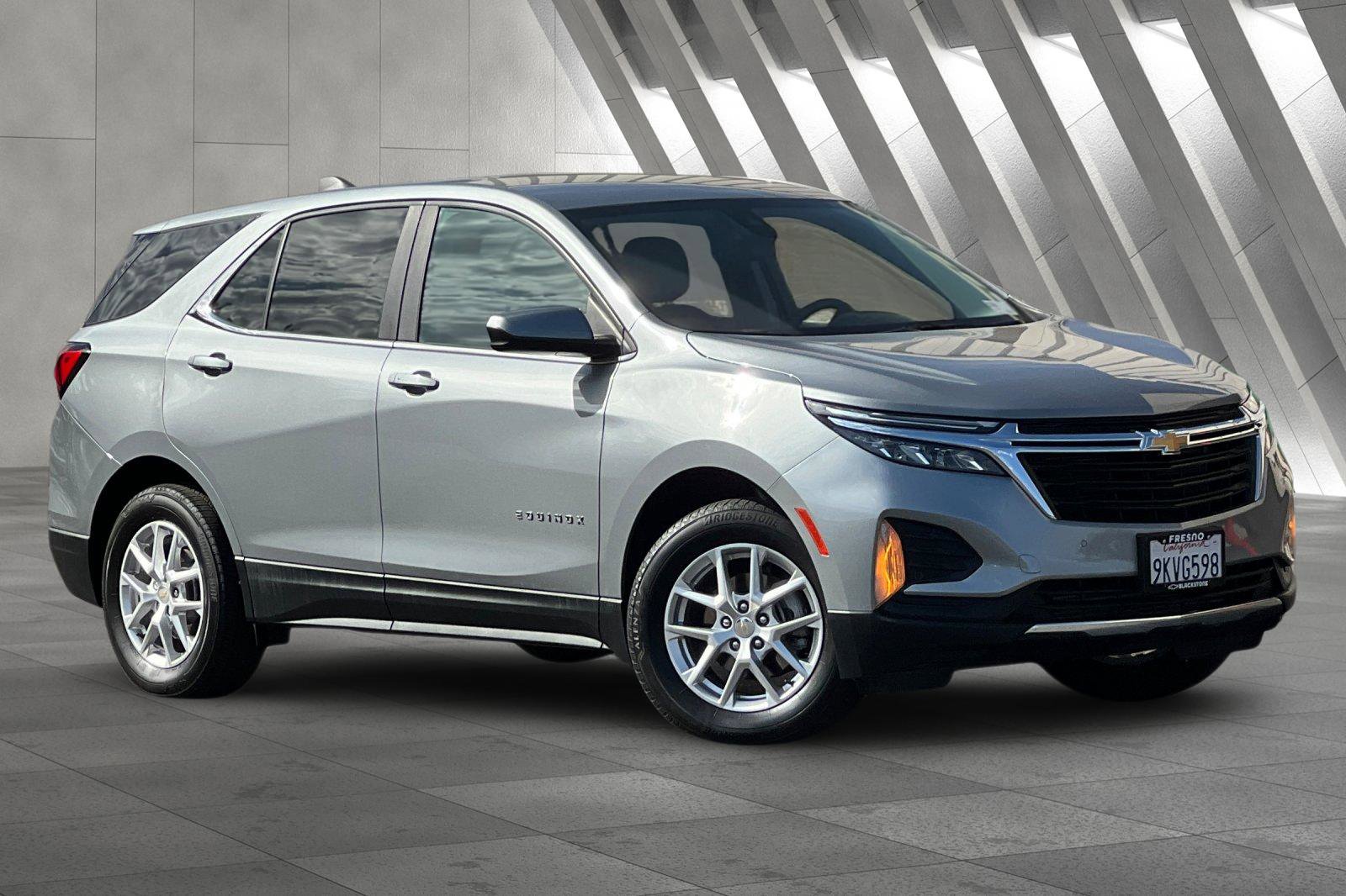 2024 Chevrolet Equinox LT's photo