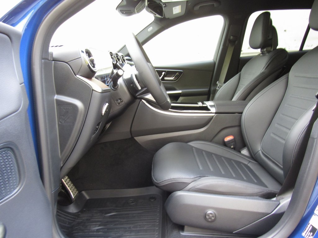 2026 Mercedes Benz GLC 300 4MATIC photo 7