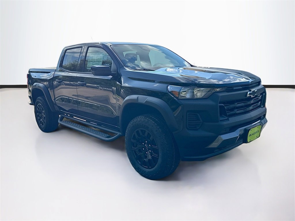 2026 Chevrolet Colorado Trail Boss photo 3