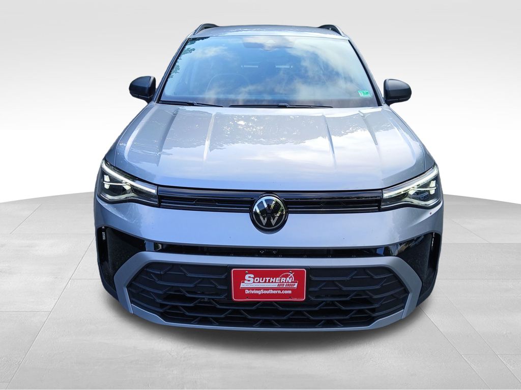 2025 Volkswagen Taos S photo 8