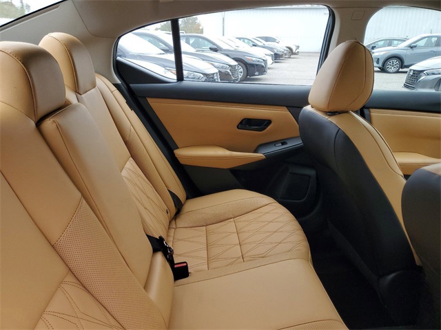 2025 Nissan Sentra SV photo 27