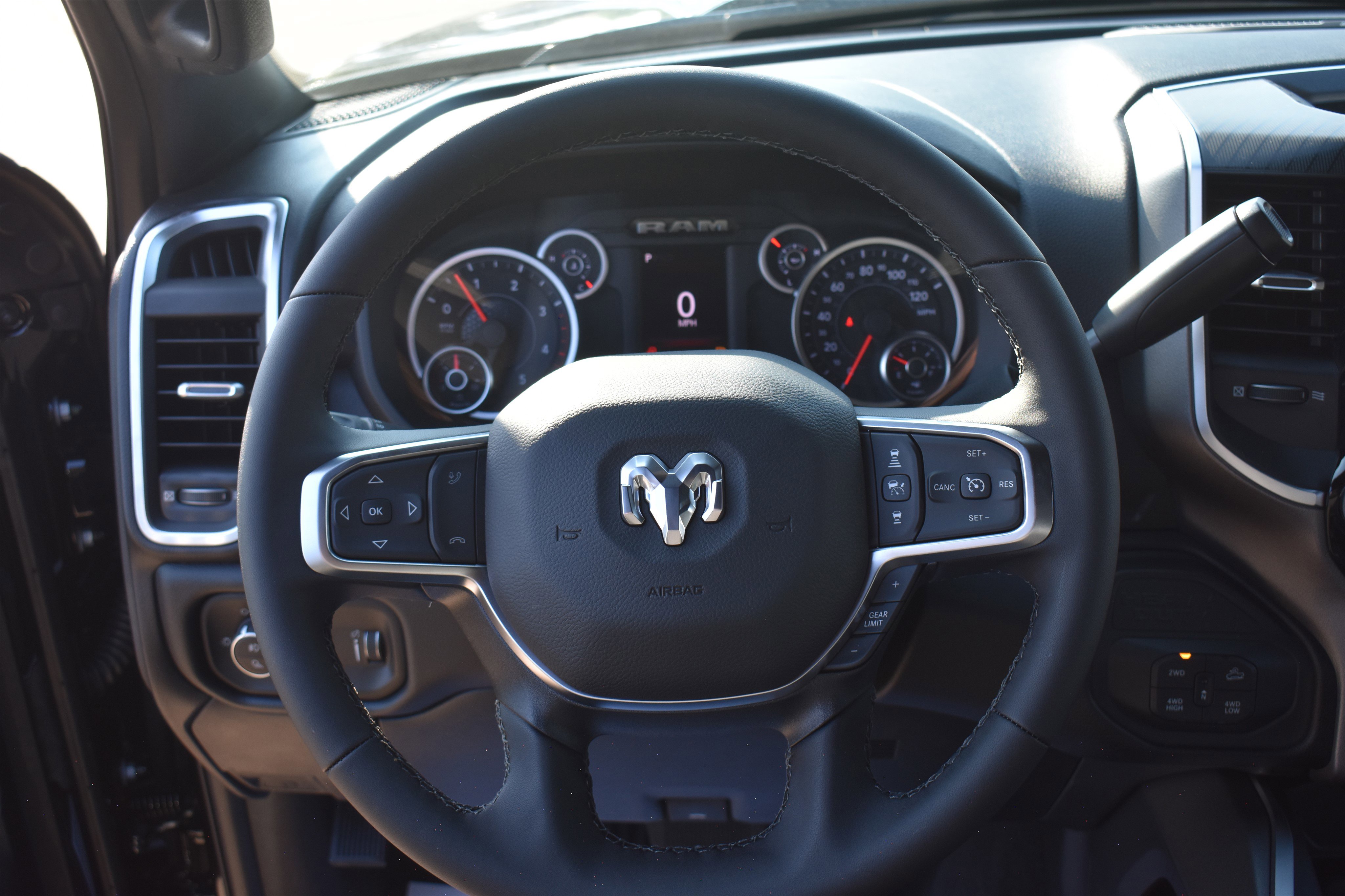2025 Ram 2500 Big Horn photo 14