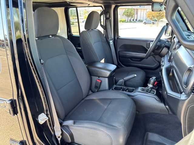 2023 Jeep Wrangler Base 4xe photo 24