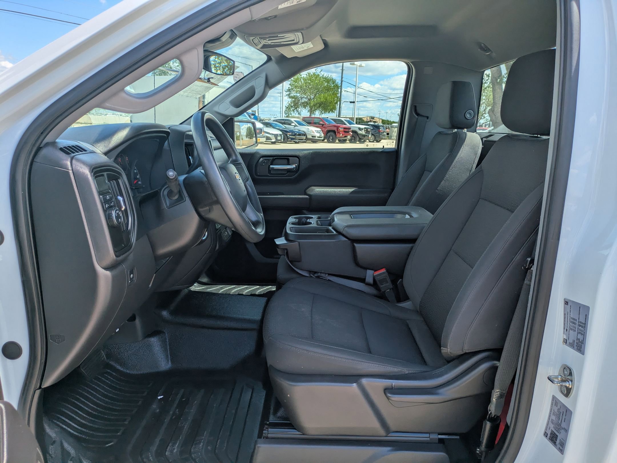 2024 Chevrolet Silverado 1500 Work Truck photo 9