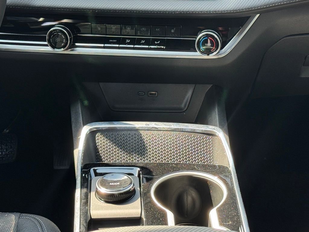 2026 Chevrolet Equinox LT photo 16