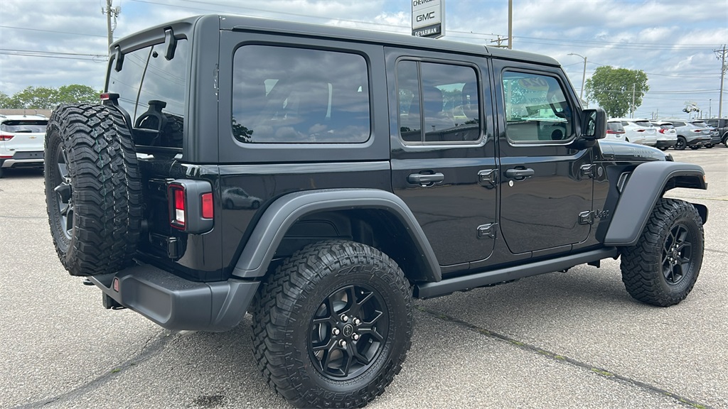 2024 Jeep Wrangler Willys photo 3