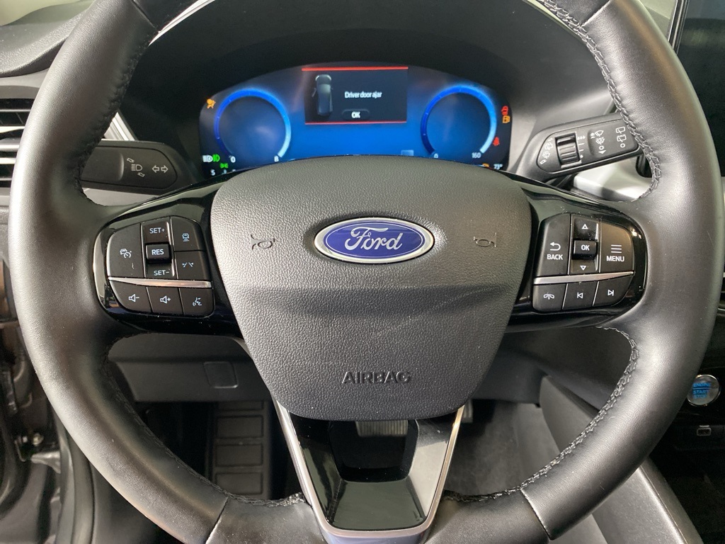 2024 Ford Escape Platinum photo 17